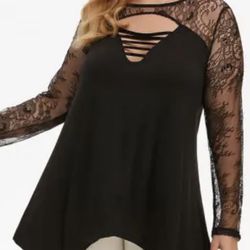 Plus Size Lace Panel Handkerchief Ladder Cut Out Tunic Top
