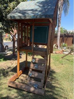 Play house with slide