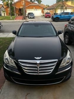 2012 Hyundai, Genesis 🚘