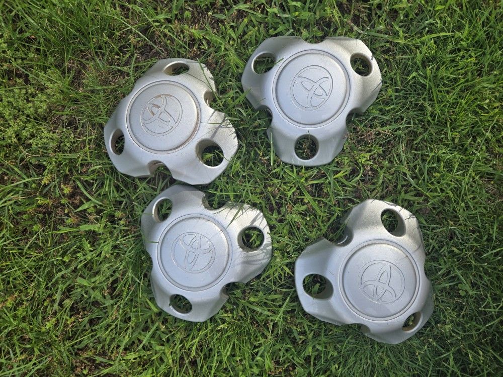 Toyota Tacoma Center Caps