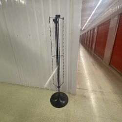 spinning display rack 