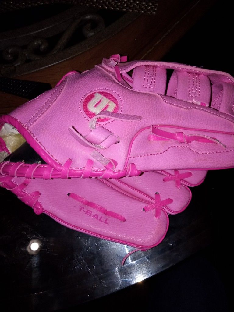T-ball Glove