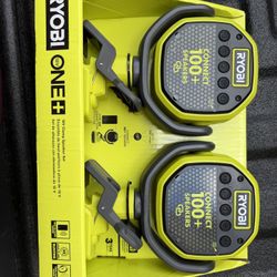 Ryobi 18V Clamp Speaker Set