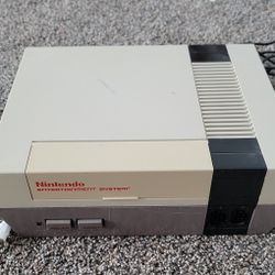 Nes Lot With 16 Games And Controller $200 OBO