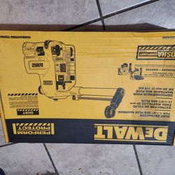 Dewalt Drill Vac 