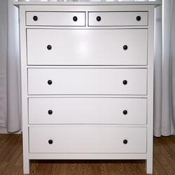 IKEA HEMNES Glossy White 6-Drawer Chest ‼️