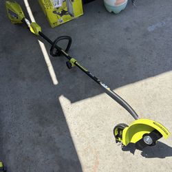 Ryobi Expand-It Cordless Edger