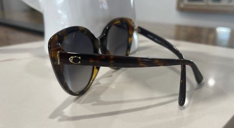 COACH authentic Women’s Sunglasses