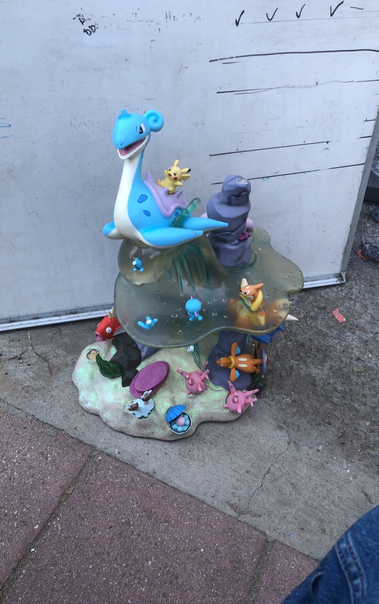 Pokémon Statue Ocean Of Friendship