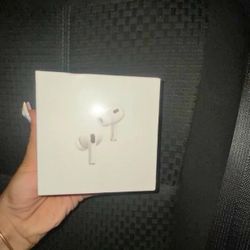 AirPods Pro’s 