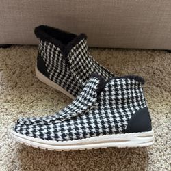 Size 9 Shoes