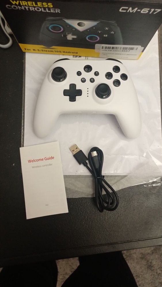 WIRELESS NINTENDO SWITCH CONTROLLER