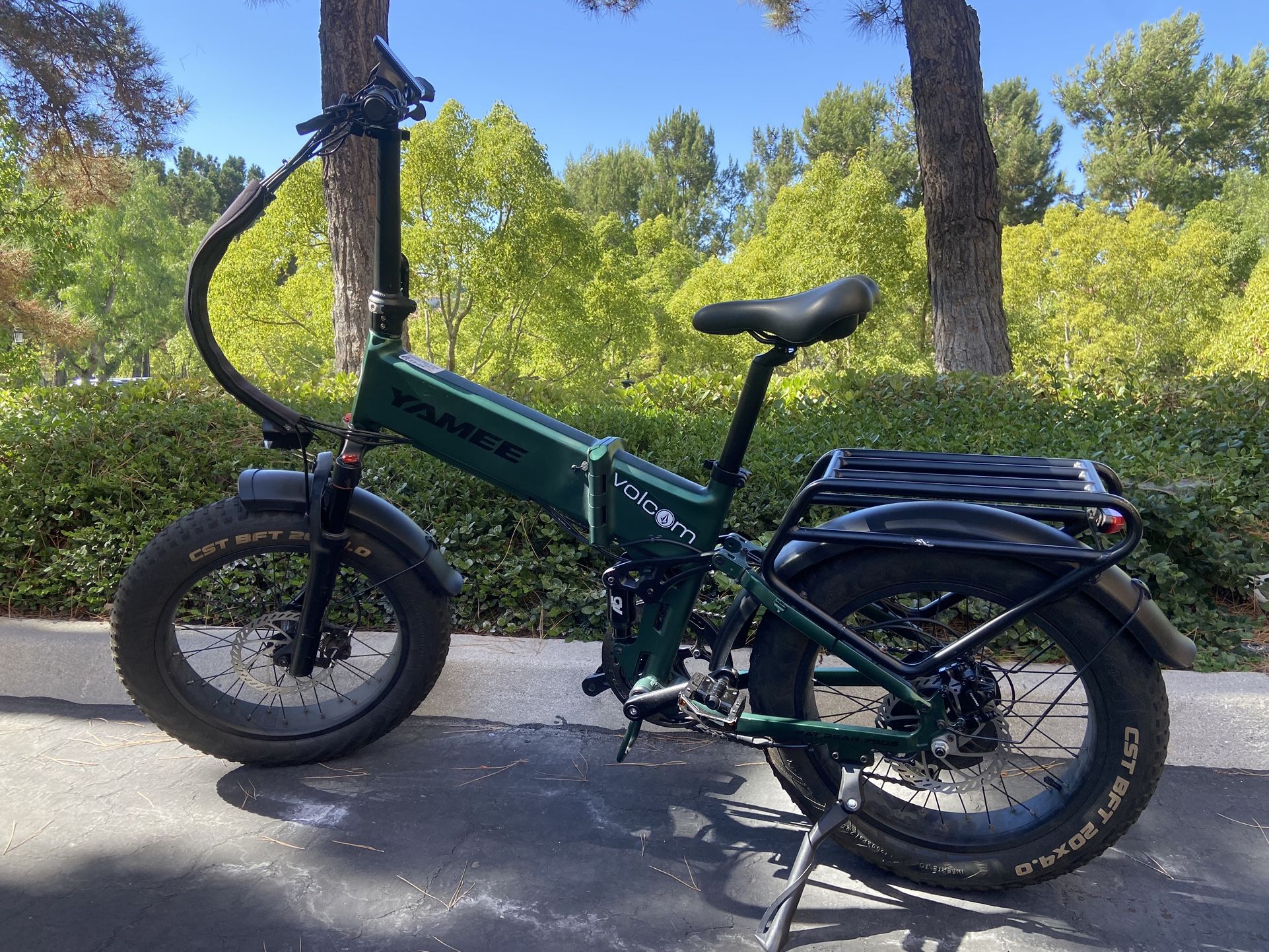 Yamee Fat Bear 750S PRO Suspension Folding Electric Bike,