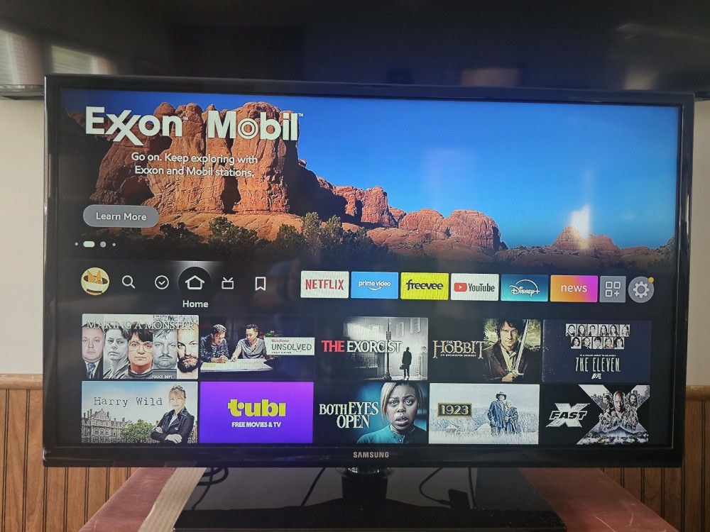 Samsung 32 Inch NON Smart TV