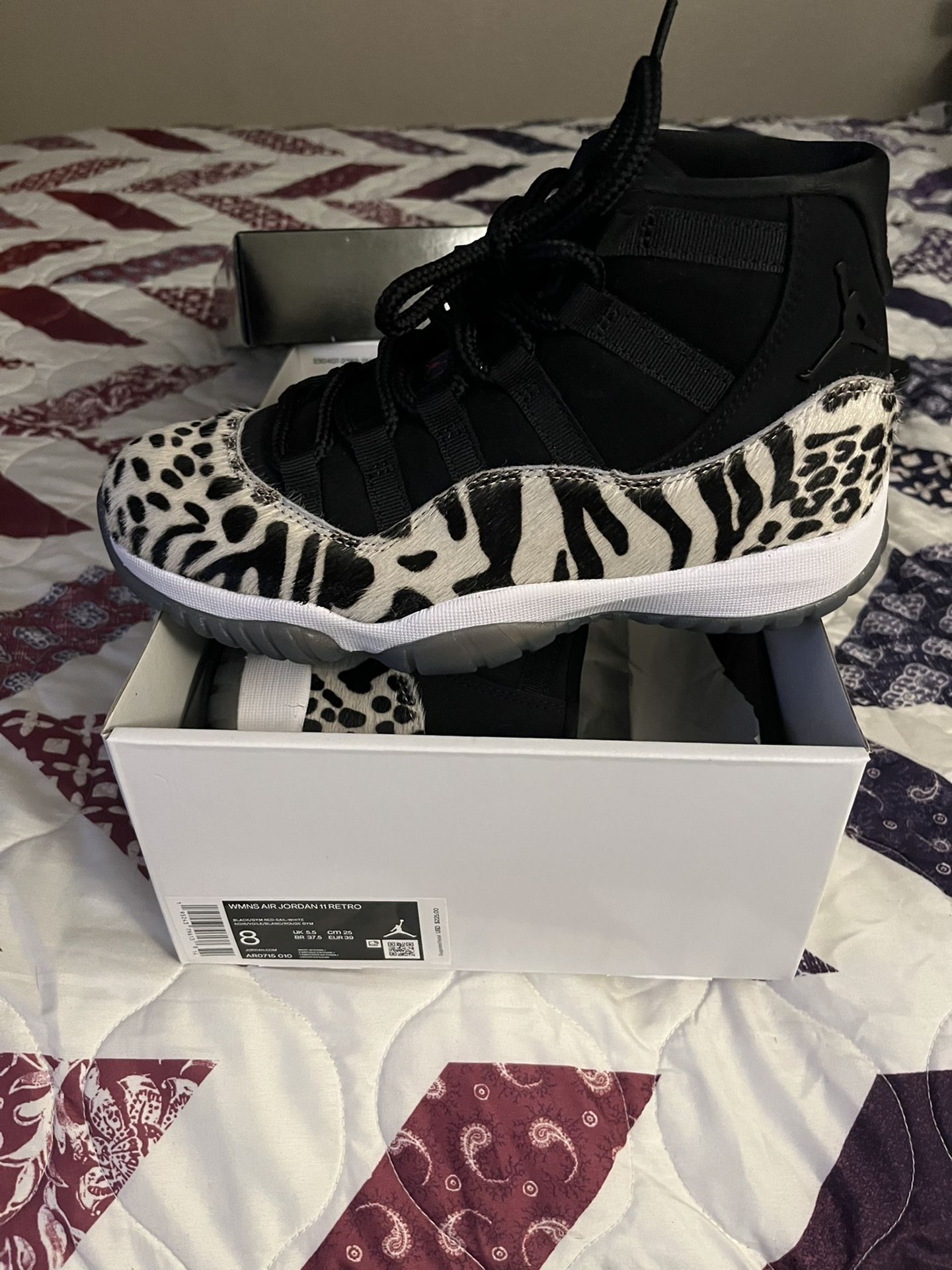 ANIMAL JORDAN 11!!! Size 8 women