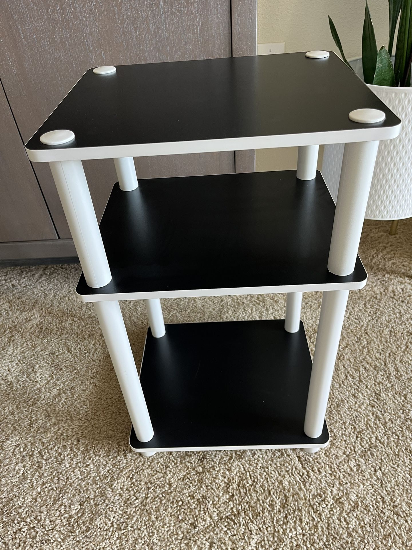 Night/end Table