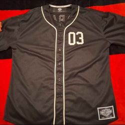 Men's Harley Davidson Museum Baseball Jersey.  To Include A Harley Davidson Wallet Chain And SOA Complete Series 