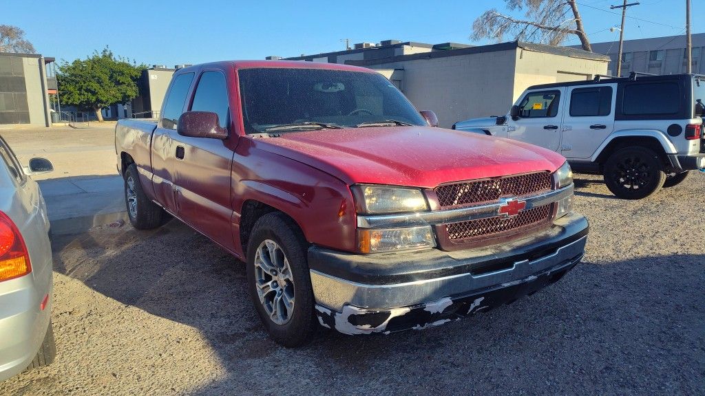 Parts ONLY off 2003 Silverado 2WD Short Bed, Auto, Lots More