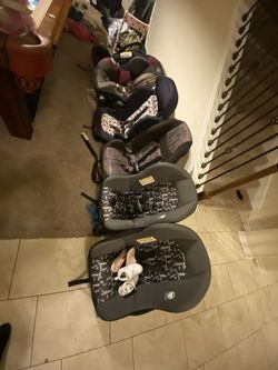 CAR SEATS AND BABY CARRIER