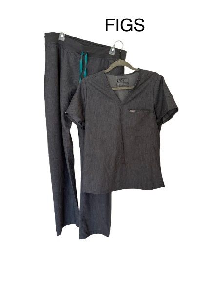 Figs Technical Collection Women’s Scrub Set Gray Top Sz M & Pants Sz L/T