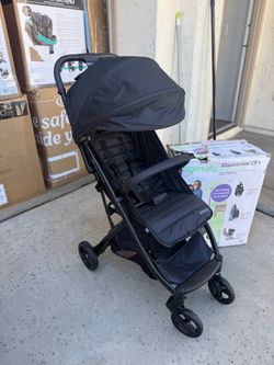 NEW! Ingenuity 3Dquickclose CS+ Compact Fold Stroller