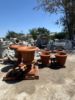 Romanian Vases