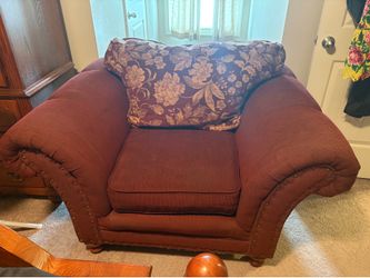 Oversized comfy chair