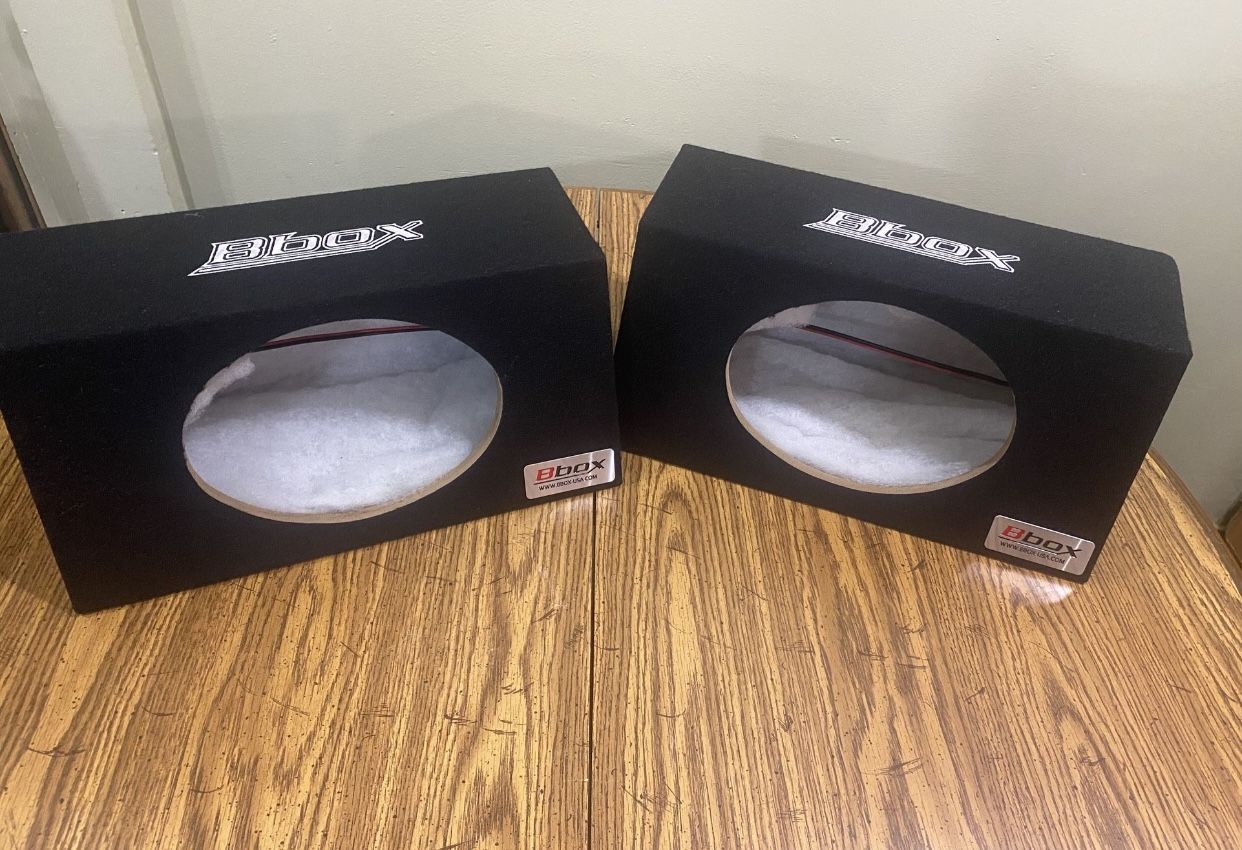 New Pair 6x9” Atrend Ported/vented Speaker Boxes Sold in pairs $40 per pair