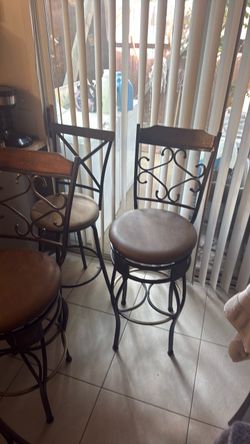 Metal and Wood Bar Stools Set