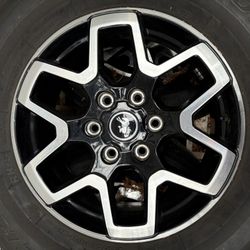 All Terrain Ford Bronco Outer banks 255/70/R18