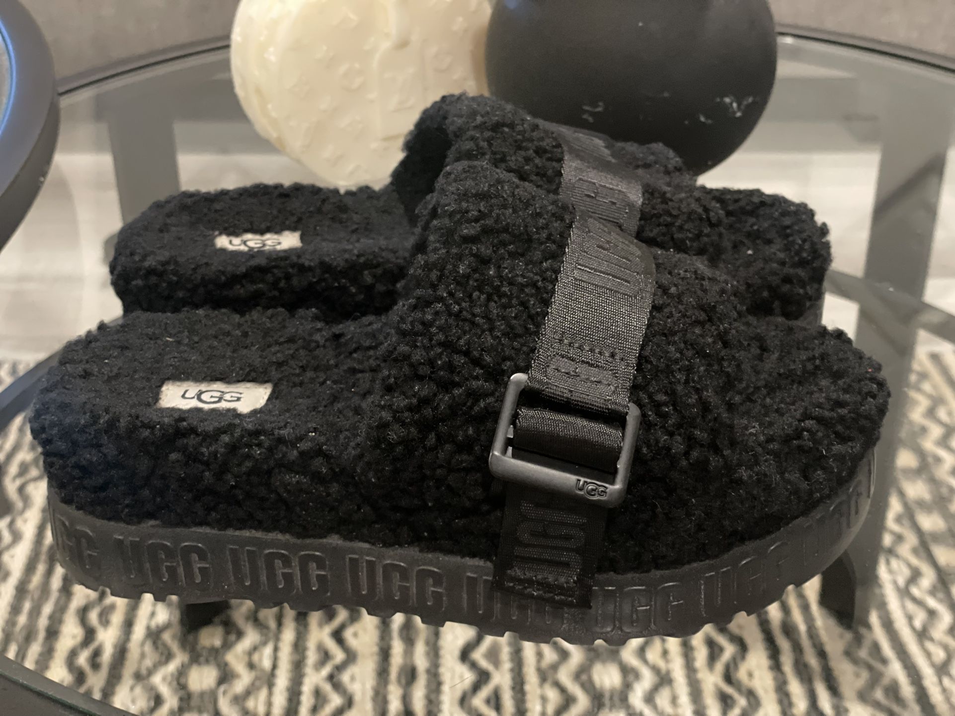 Ugg Fluffita Flatform Slides 