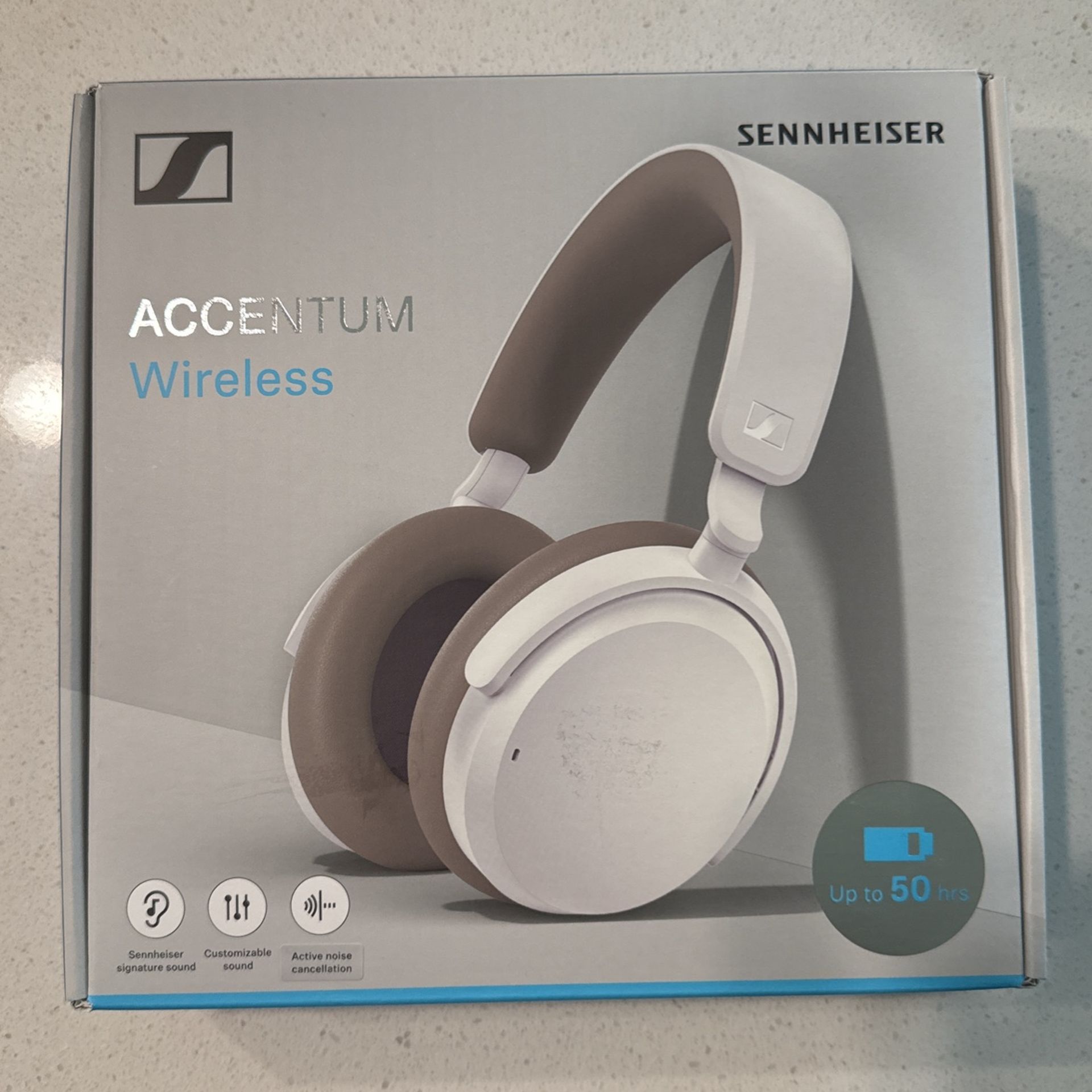Headphones Sennheiser Accentum Wireless Brand New