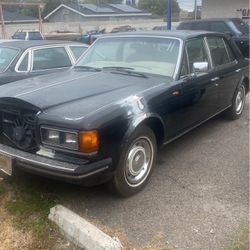 Unfinished Project 1982 Rolls Royce Silver Spirit