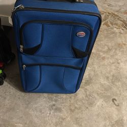 Blue Suit Case Roller