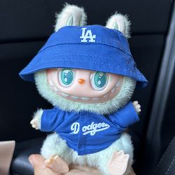 Labubu Dogers Outfit