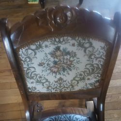 Antique Rose Embedded Rocking Chair