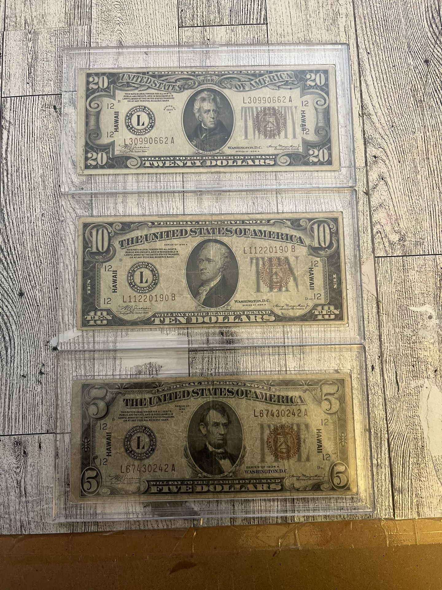 Different Hawaiian Federal Reserve Notes