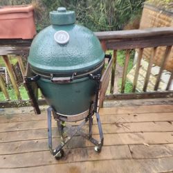 LG Big green egg