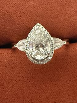 Engagement Ring & Wedding Band