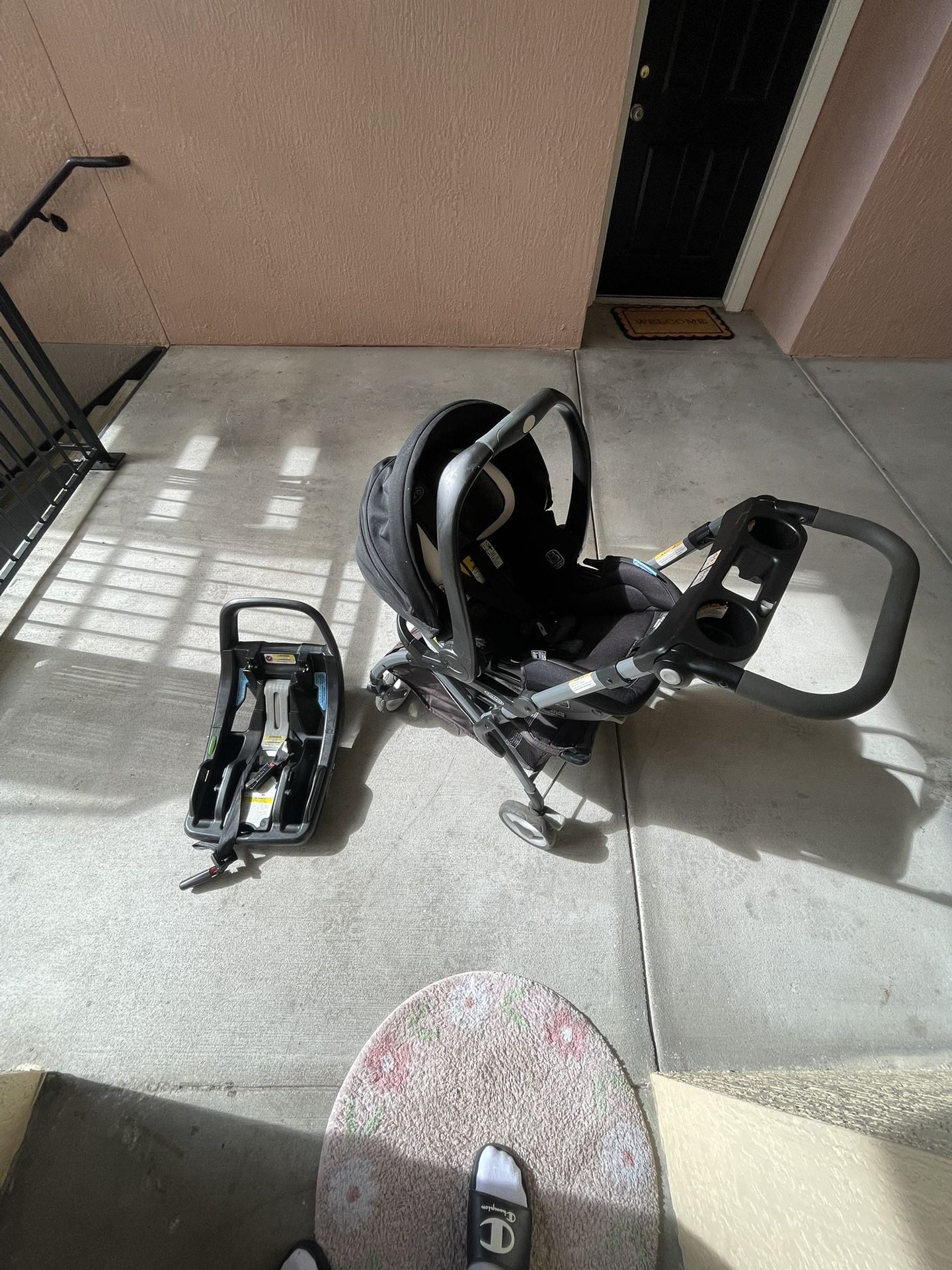 Graco Stroller And Car Seat