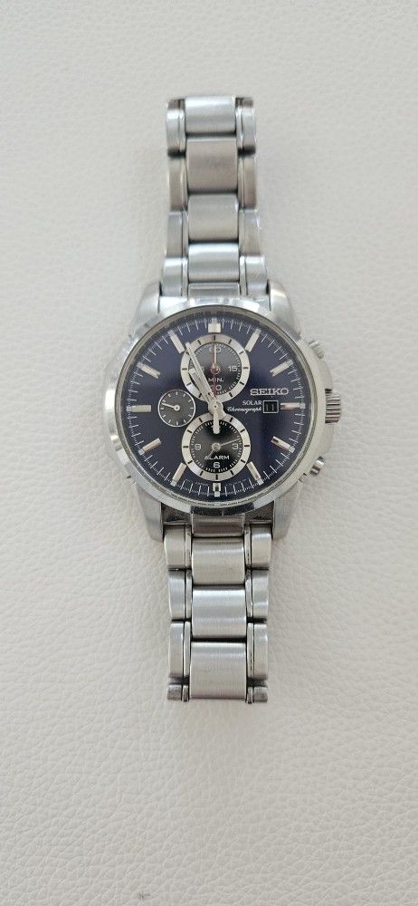 Seiko Solar Watch Blue Dial