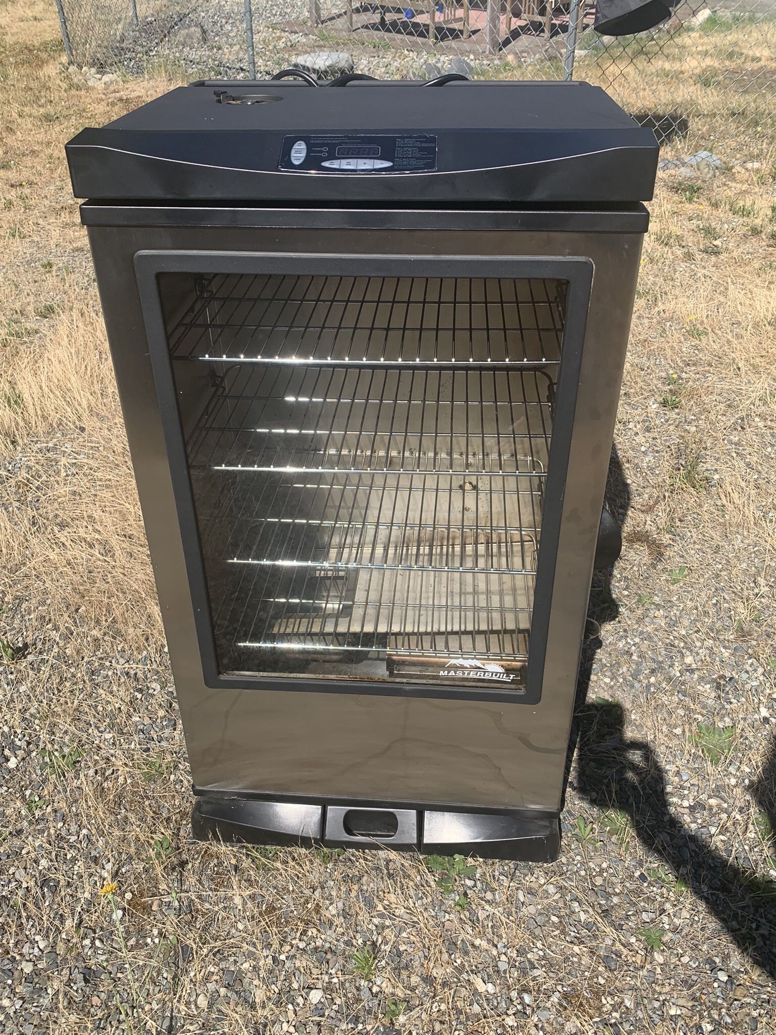 Masterbuilt Electric Smoker 40”