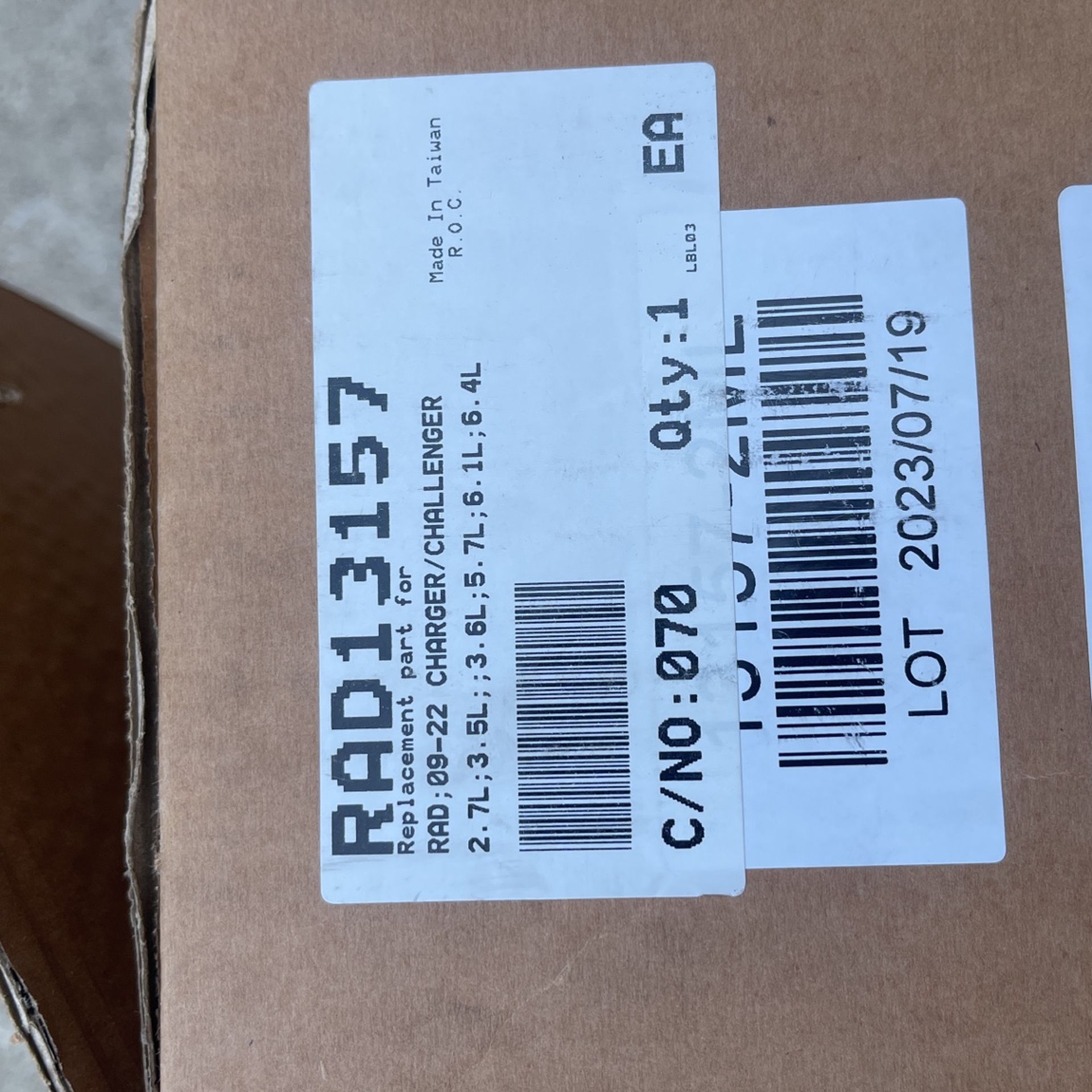 Dodge Challenger 5.7L Engine Coolant Radiator (RAD13157) by Replace