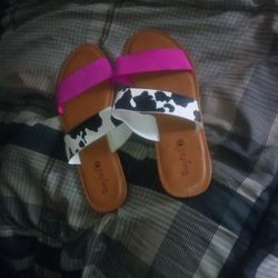 Woman Sandals 🩴 Size 11