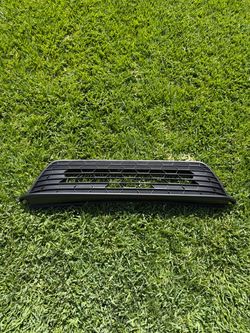2022-2023-2024 Honda Civic lower grille