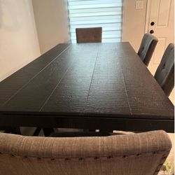 Dining set