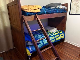 Solid Wood Bunk Bed