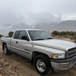 2000 Dodge Ram 1500