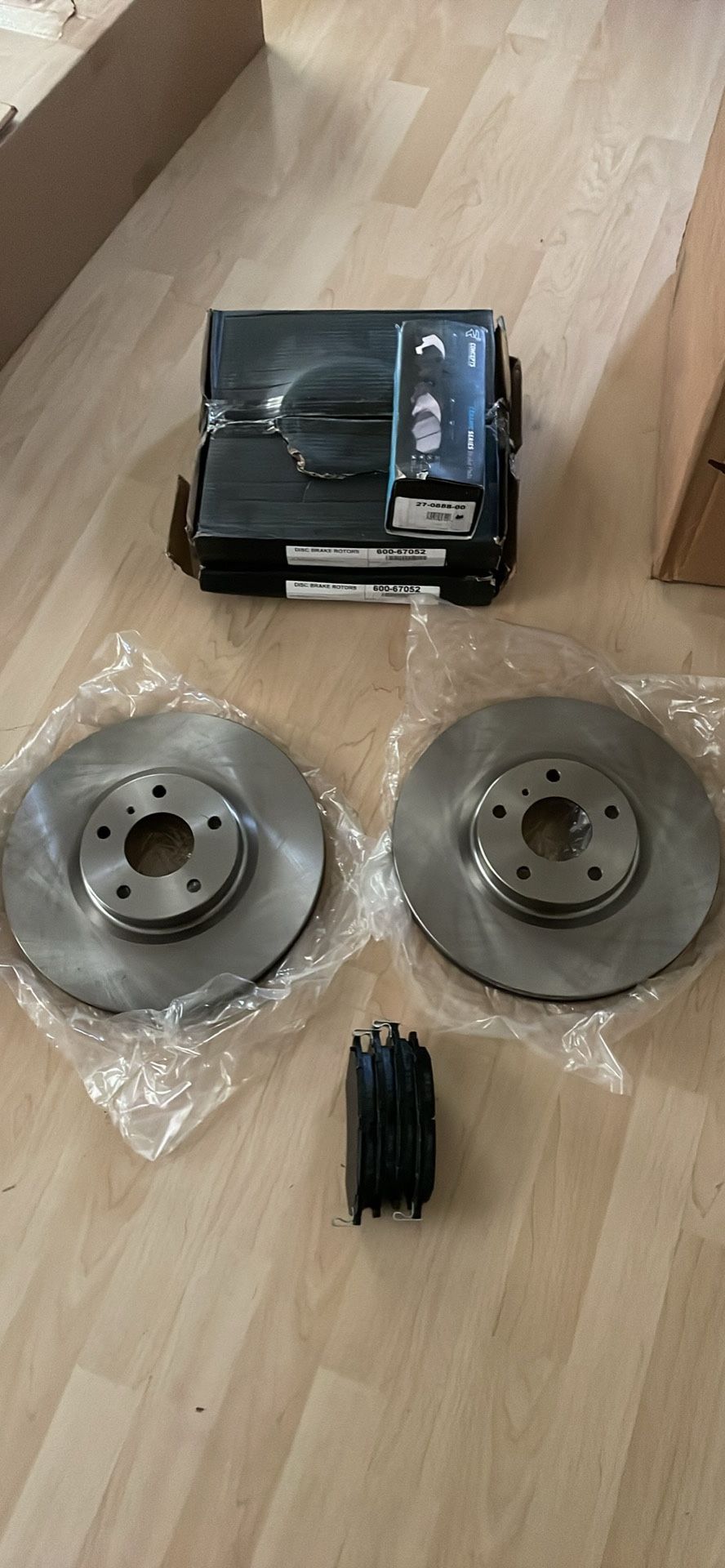 Nissan Infiniti Front Rotors Brake Pads Set
