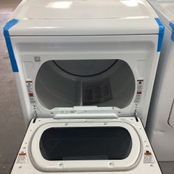 Maytag Front Load Electric Dryer in Advanced Moisture Sensing with 7.4 Cu. Ft. Capacity and Wrinkle Control Cycle